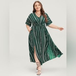 🏝GEOMETRIC DOLMAN SLEEVE  SHIRRED SPLIT HEM DRESS